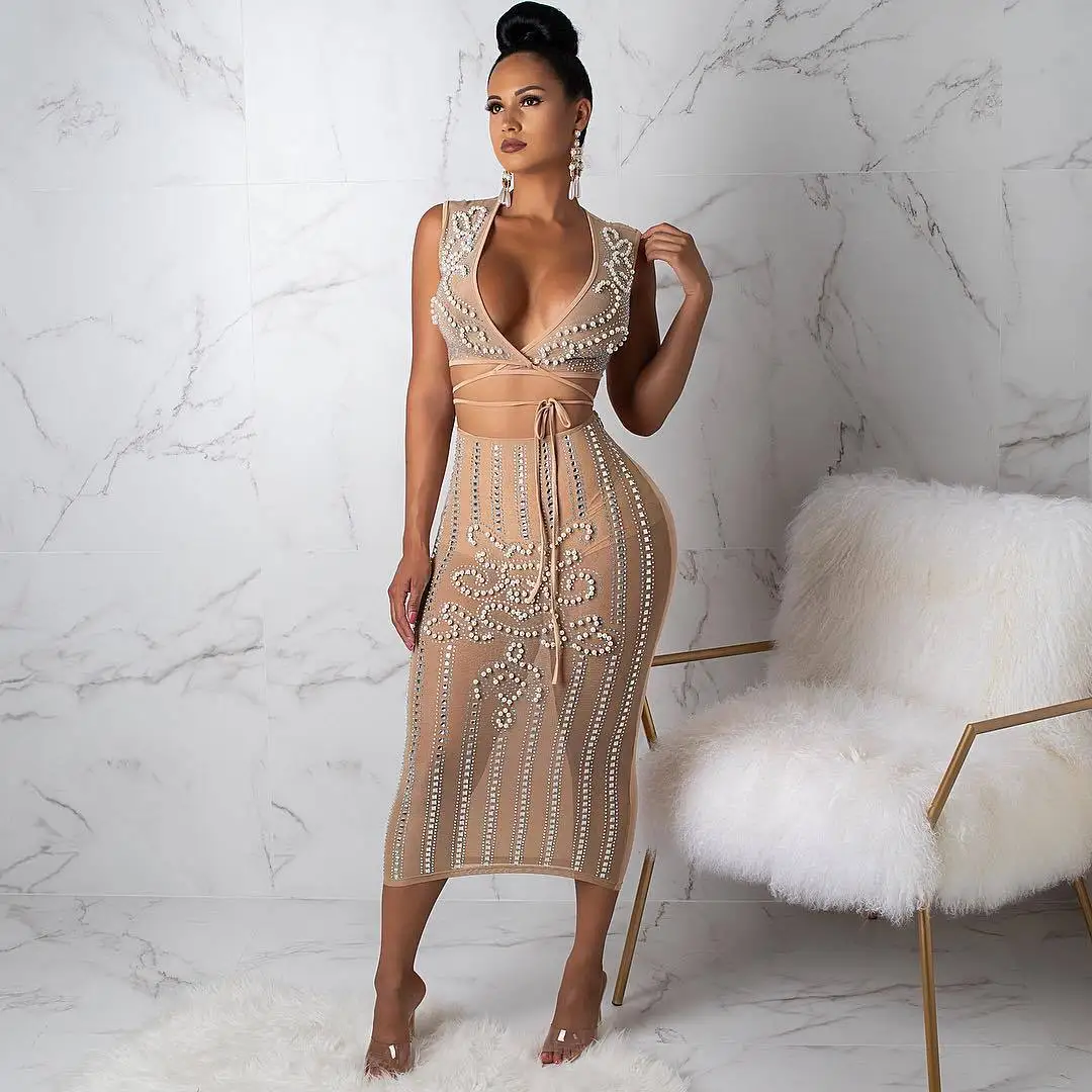 

Glitter nail bead ms pearl v-neck dress (two color)