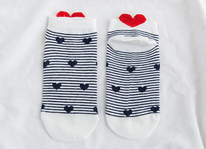 1Heart Stripe Милые простые забавные женские носки с красными сердечками в духе колледжа; теплые удобные хлопковые носки в стиле Харадзюку; сезон весна-лето - Цвет: 1Heart Stripe