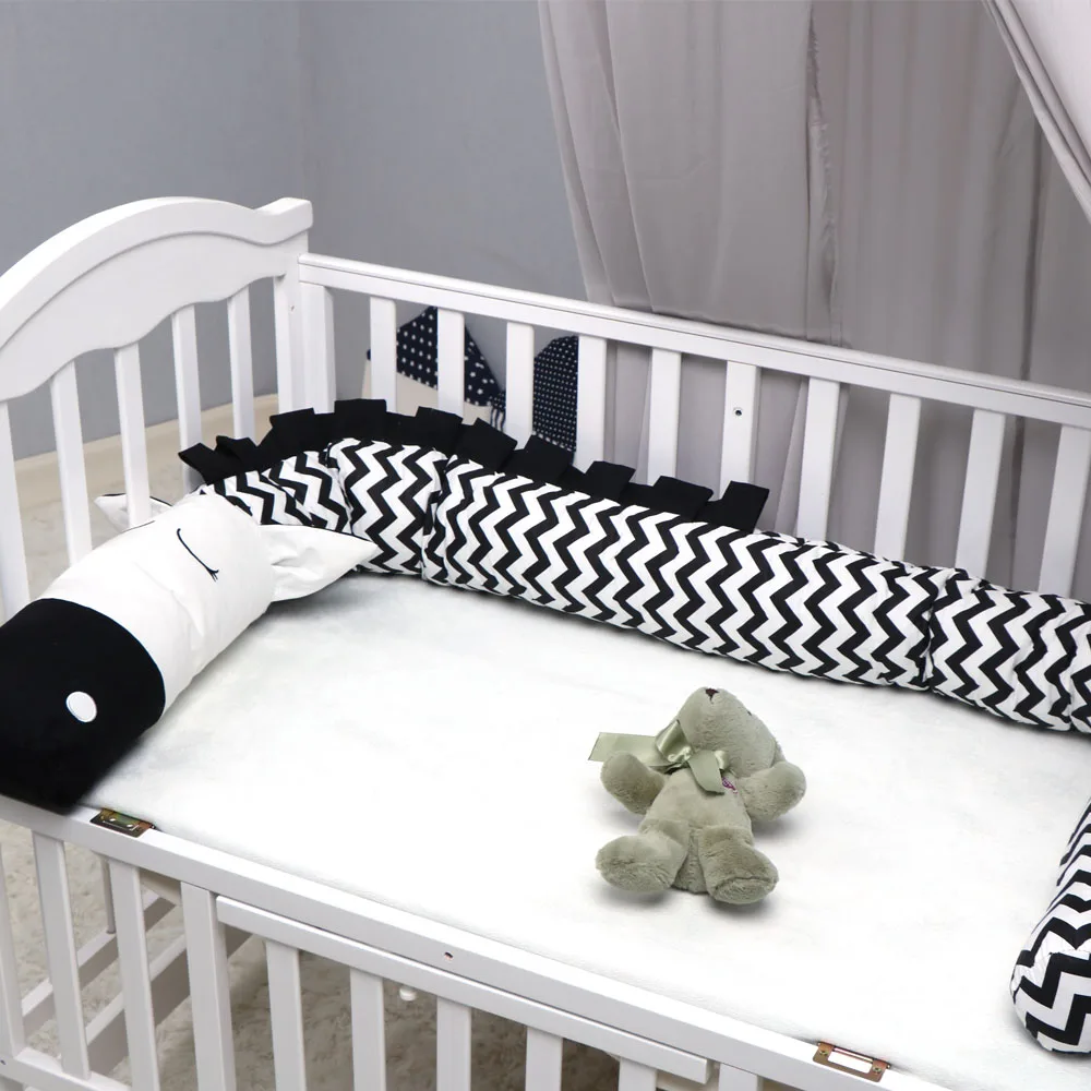 

Crib Bumper Creative Crocodile Plush Pillows Crib Bumper Pads Baby Crib Liner Cartoon Animal Pillows Bed Children Cradle Newbor