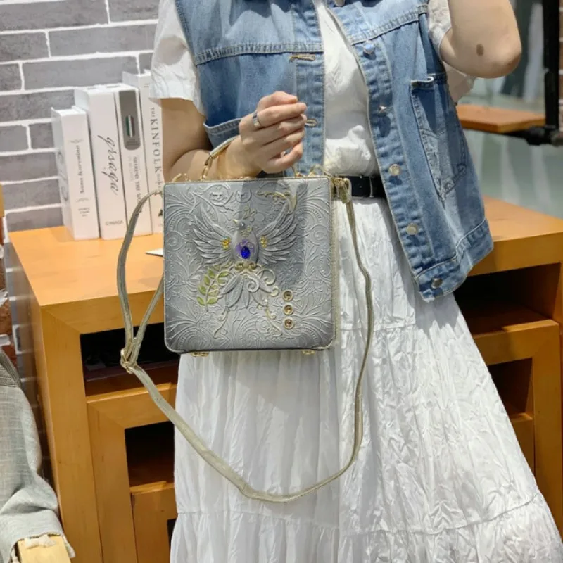 

Appliques Embossed Handbags Women PU Leather European American Vintage Solid Creative Desigh Female Shoulder Crossbody Bags