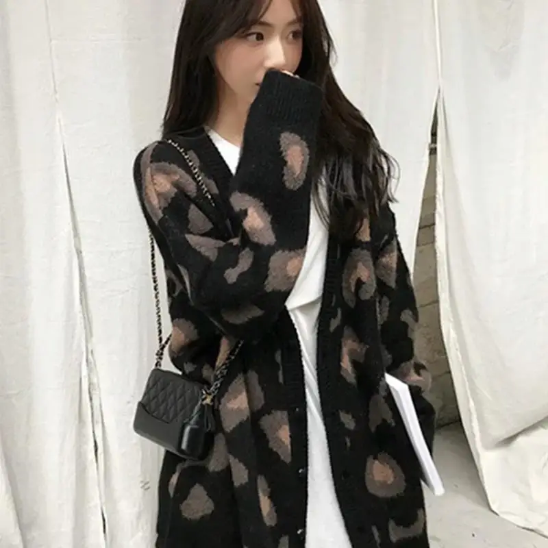 

New women's V-neck knitted sweater, lazy style knitted jacket