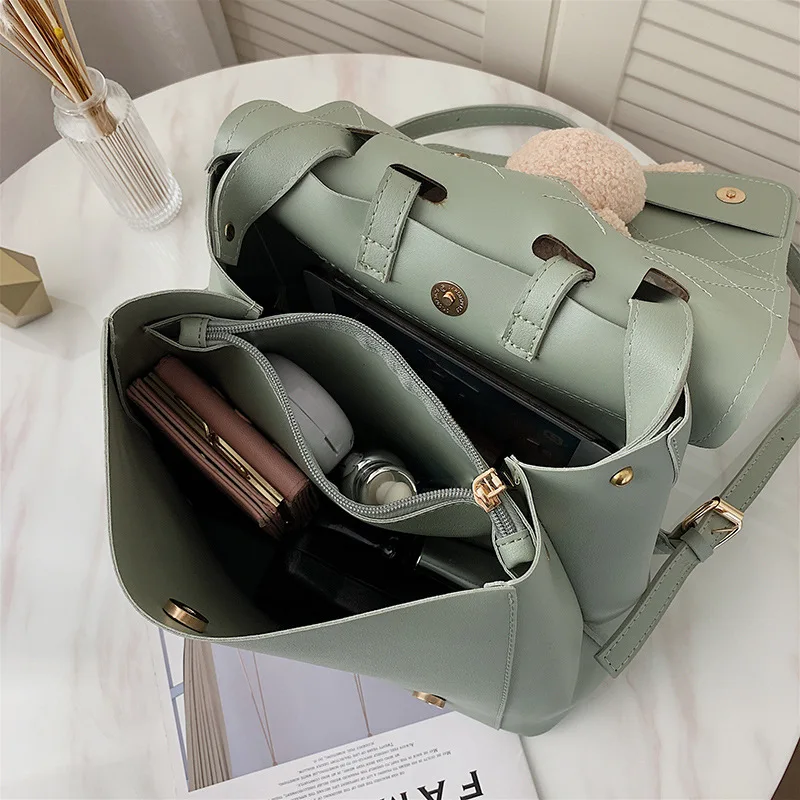 

Backpack Sweet Female Animal High Capacity Black Travel Backpack Outdoor Street Casual PU Leather Tote Bag Mochila Feminina