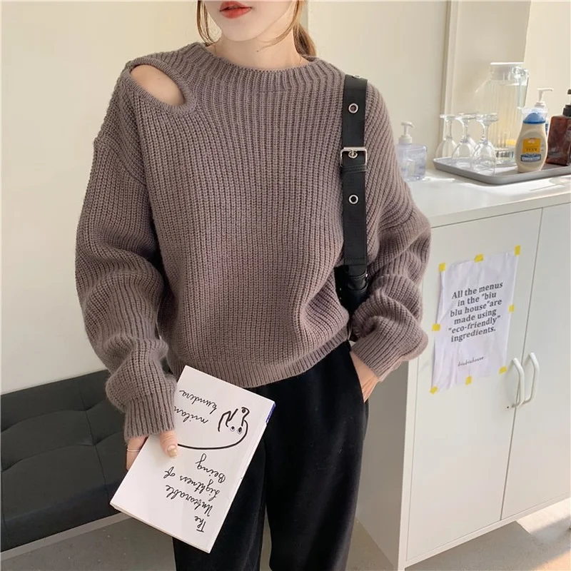 

Autumn/winter Korean version 2021 ladies new hollow strapless loose short sleeved long sleeve round neck knitted sweater women
