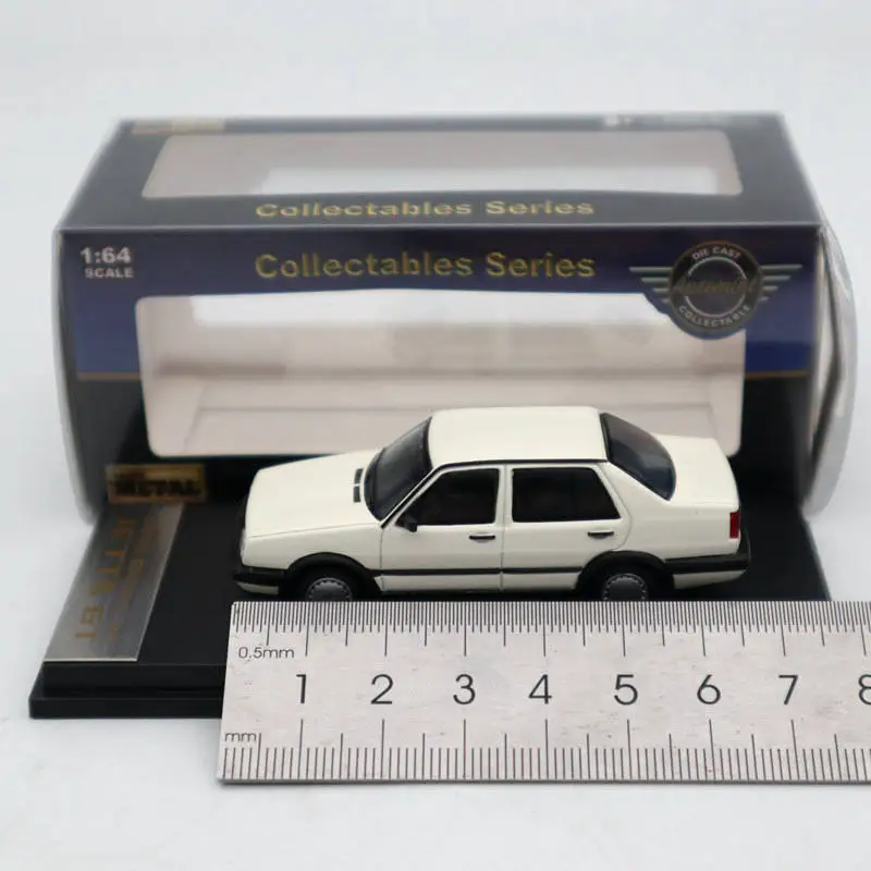 1:64 Automint Jetta GT литая металлическая Ограниченная серия белая Игрушечная