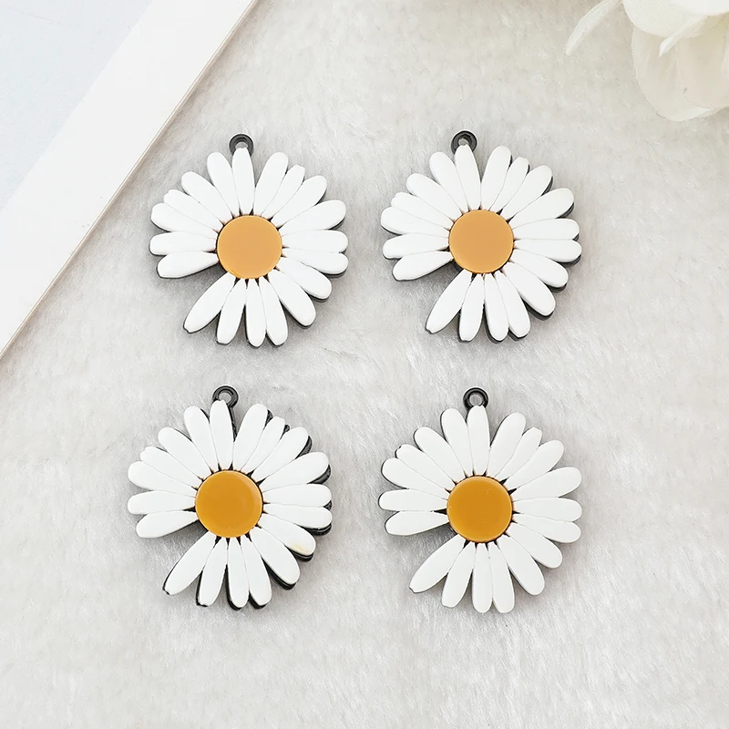 

8 Pcs 34*37MM Acrylic Sunflowers Charms Flatback Daisy Flower Pendants Fashion Jewelry Findings for Earrings Keychain Diy