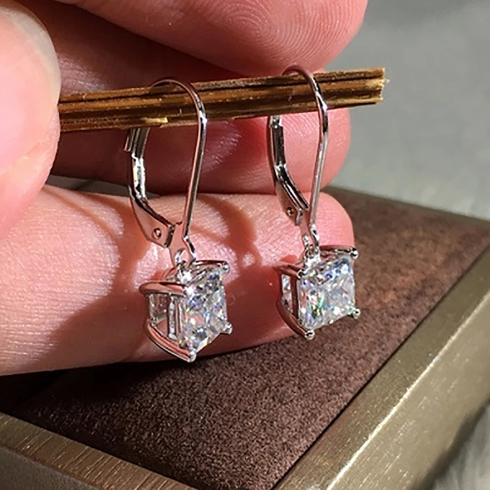 

Crystal White Diamond Stud Earrings Women Girl Jewelry Gifts Princess Cut Zircon Earrings 1 Pair