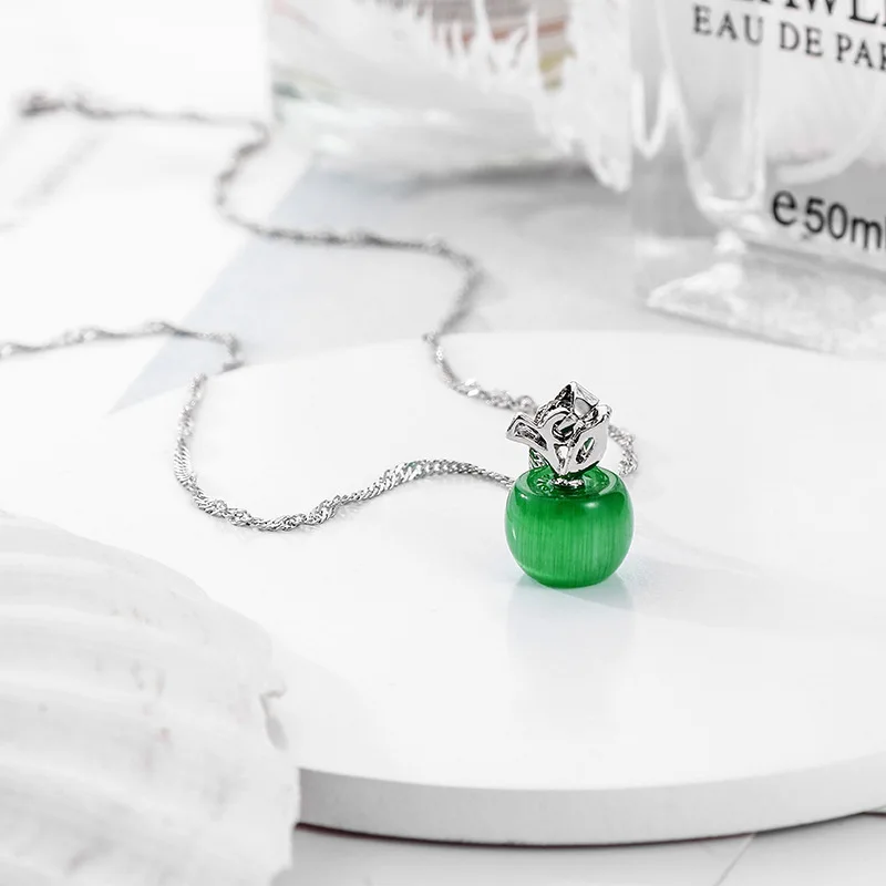 Цепочка с подвеской из натурального камня яблока ожерелье кристаллами и