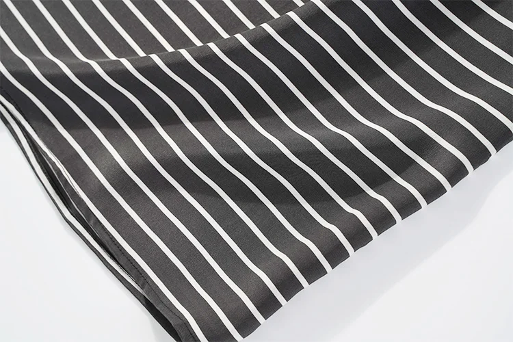

Women's 100% Mulberry Silk Crepe Silk Black Stripes Printed Crew Neck sleeveless Long Dress JN683