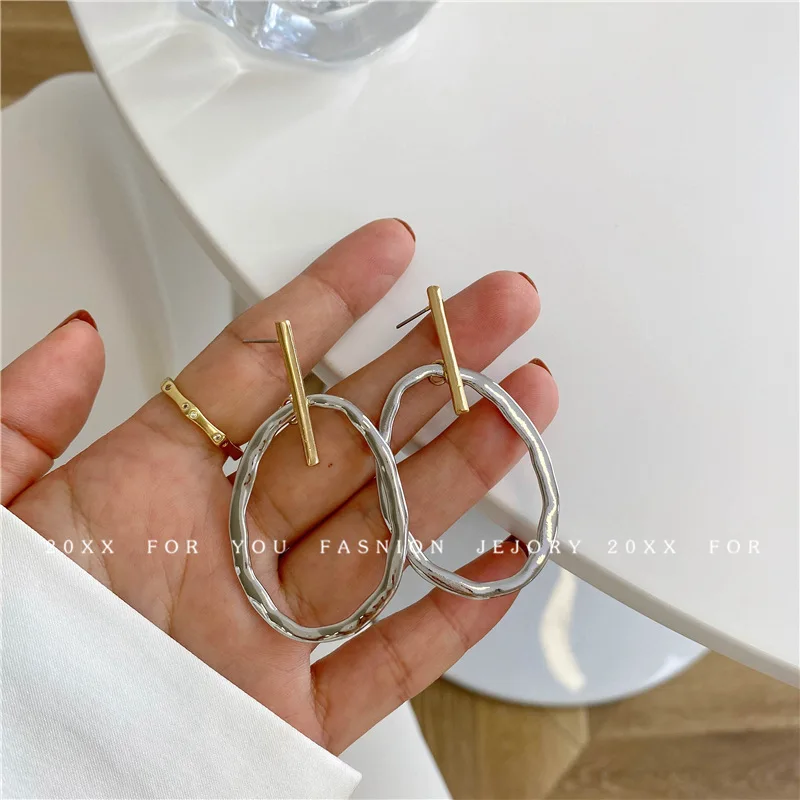 

GSOLD Geometric Metal Circle Earrings Minimalist Two-Color Metallic Temperament Earrings Women Fashion Trend Jewelry
