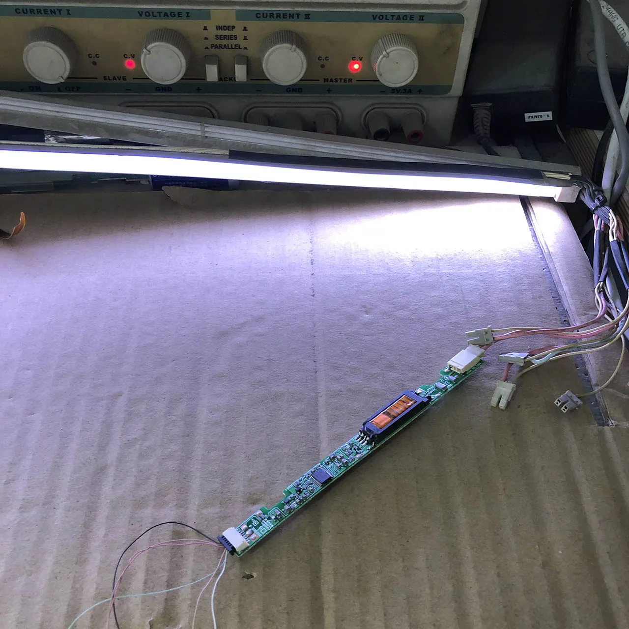 Оригинальный полностью протестированный для HP Compaq Presario 6820s 6830s YEC YNV-17 6001989L-G LCD