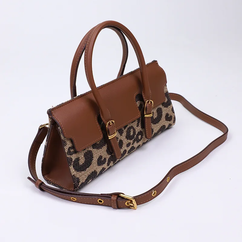 

Маленькая квадратная сумка с леопардовым принтом, модная Ретро сумка для подмышек в европейском и американском стиле, женская сумка-мессен...