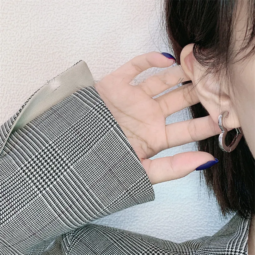 

Ear Buckle Female Luxury New Arrival Trendy Heart Earrings Korean Fashion Gold Plated Jewelry Women's Accessories Paired Thing