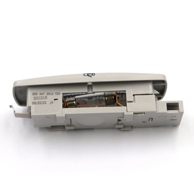 Купольный светильник для чтения карты заднего вида потолочная лампа 3B0 947 291 Golf