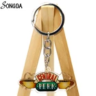 Брелок с дизайном друзья Моники расположены двери акриловый брелок Центральная кофейня Кофе время цепочка для ключей брелок с кольцом друг подарки