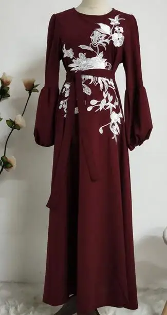 2019NEW Вышивка Цветы мусульманская абайя Арабская Мода Муслима халаты syari полная длина мусульманские платья халат Рамадан абайя Прямая поставка - Цвет: Красный