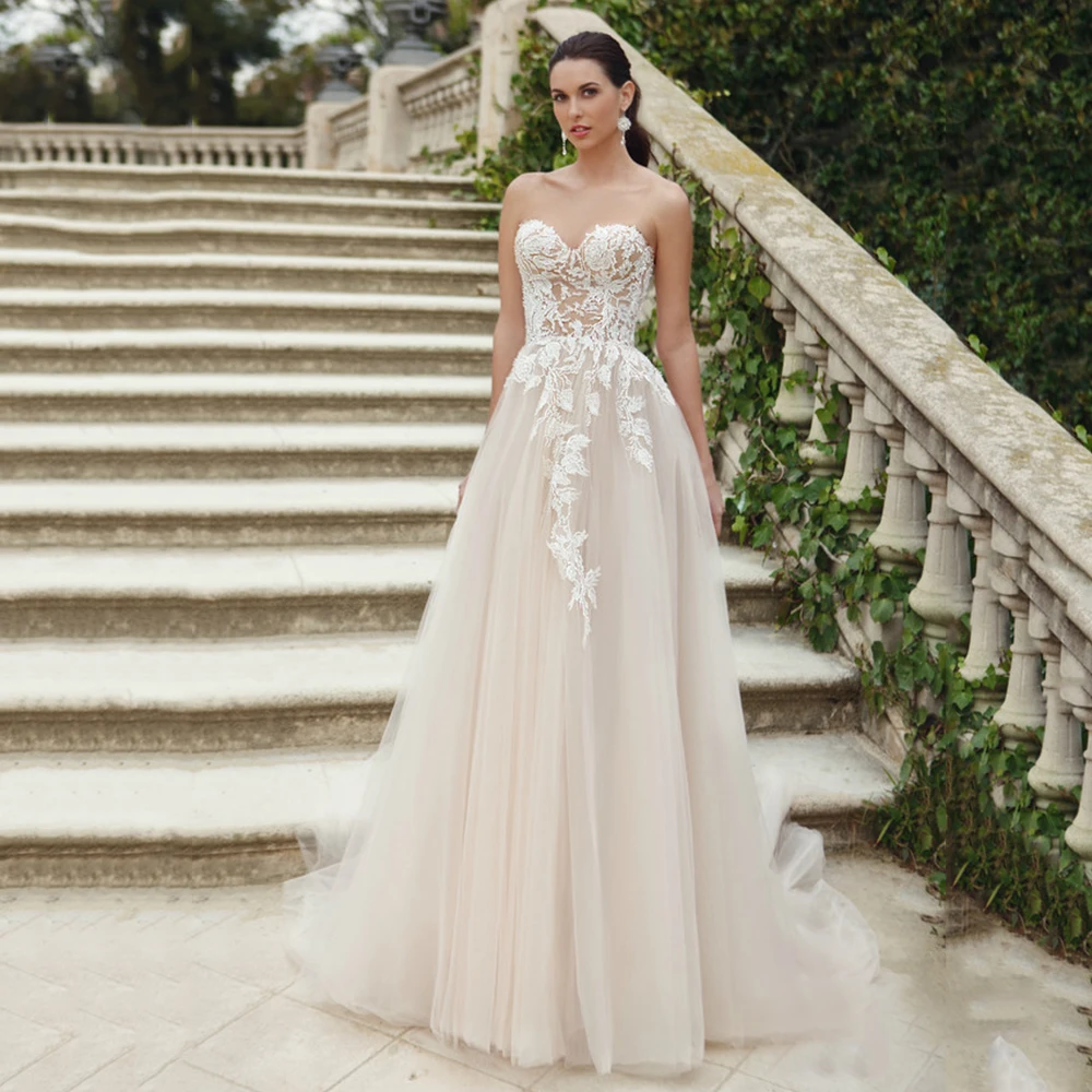 

Elegant Strapless Wedding Dress For Woman Bride Lace Up Sweep Train Delicate Applique Bridal Gowns 2021 Summer Marriage A Line