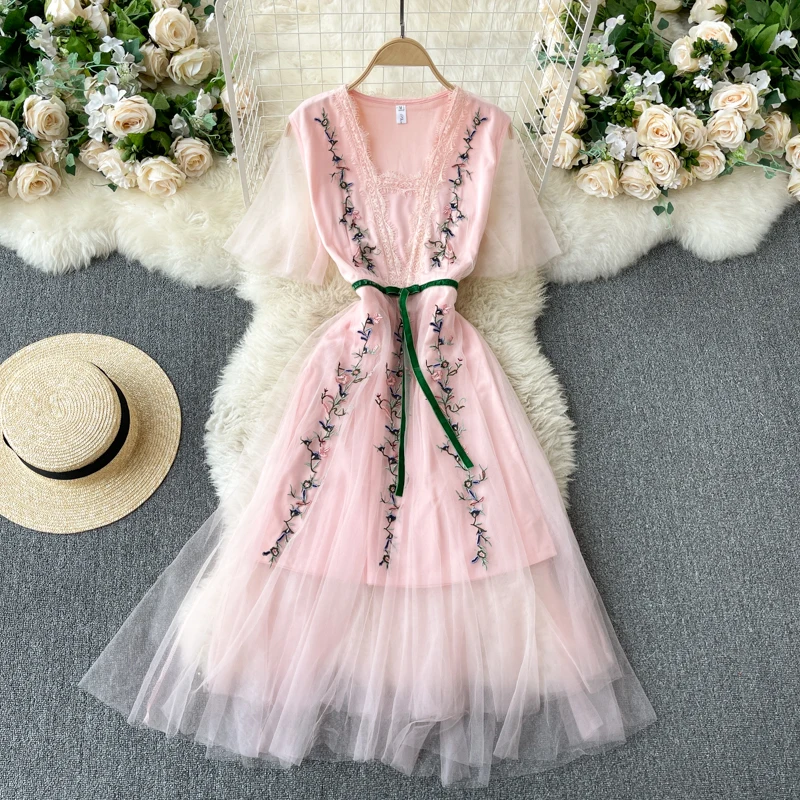 

Black/Pink Mesh Embroidered Midi Dress Women Sweet Square Collar Short Sleeve High Waist Vestidos Female Summer 2021 New Fashion