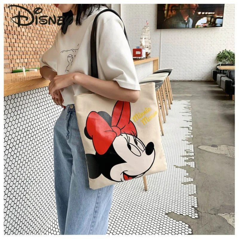 

Сумка на плечо с мультяшным изображением Микки из мультфильма