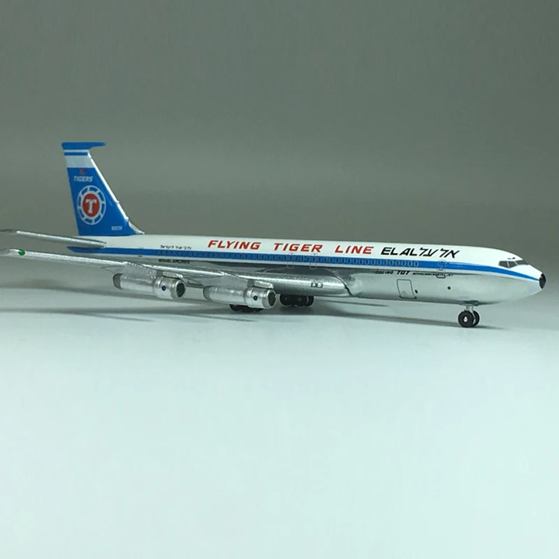 Коллекционный пассажирский самолет с статическим дисплеем 1:500 American Tiger Airlines 707
