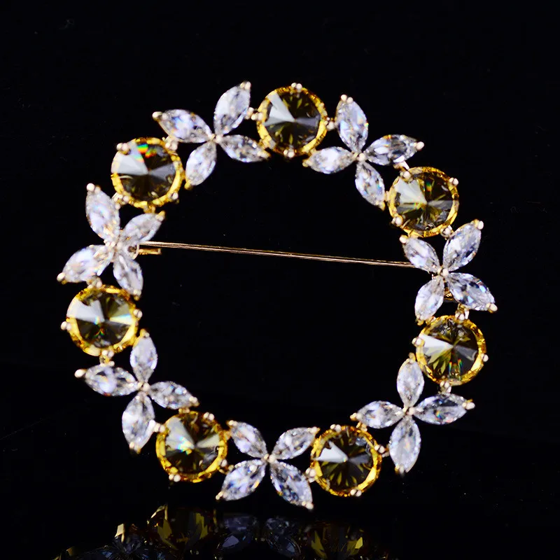 

Korea Temperament Geometric Brooches for Women брошки на одежду |Elegant Circle Flower Crystal Corsage Brand Wedding Bouttoniere