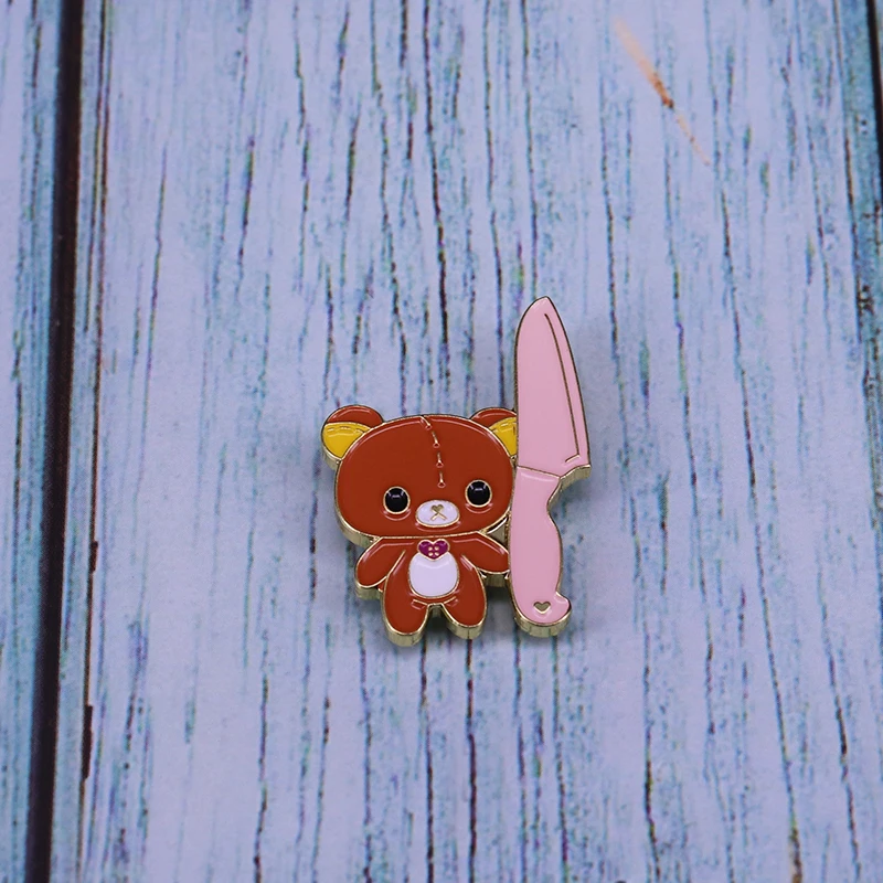 Серийный убийца Мишка Тедди нож эмалированная булавка Готическая пастовидная