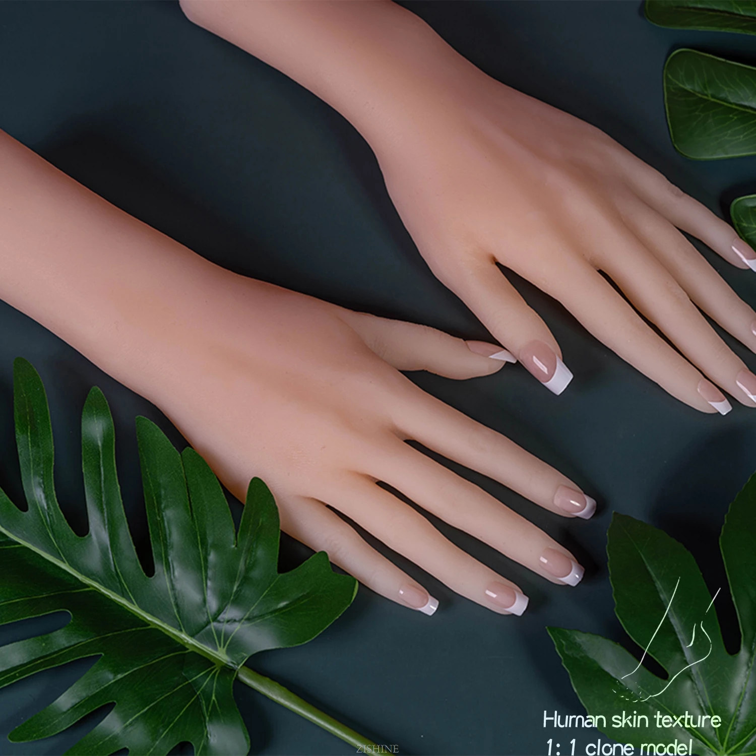 Человеческая модель ручной эскиз ногтей Рисование сандалии дисплей искусство с