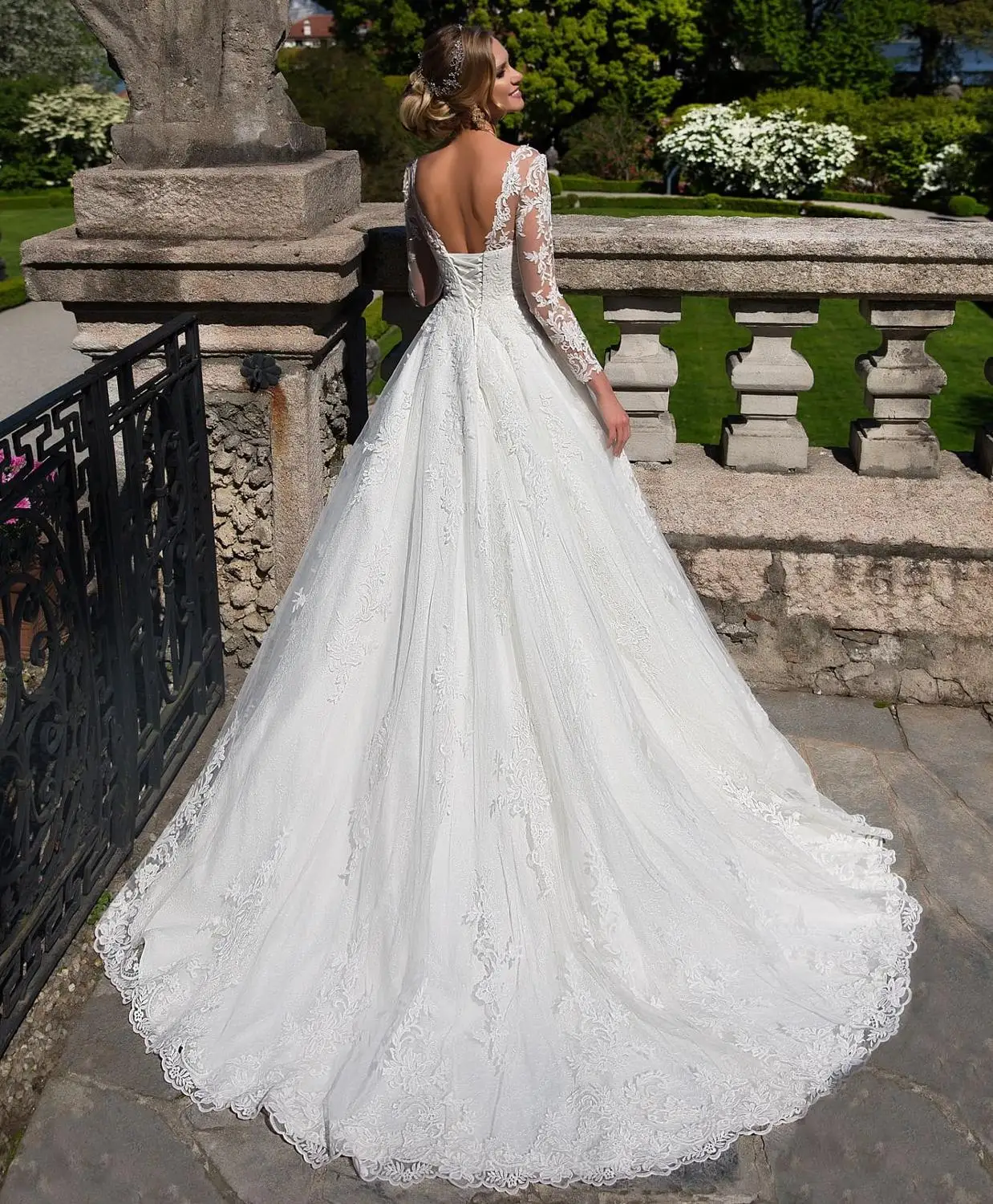Свадебное платье с открытой спиной кружевное свадебное длинным рукавом бальное