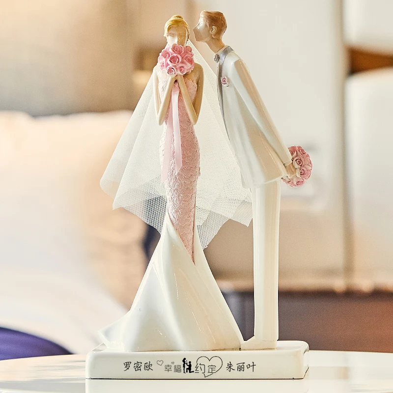 

Modern Couples Art Sculpture Decorations Statue Wedding Figure Figurine Creative Resin Craft Home Decoration Wedding Gift R4894
