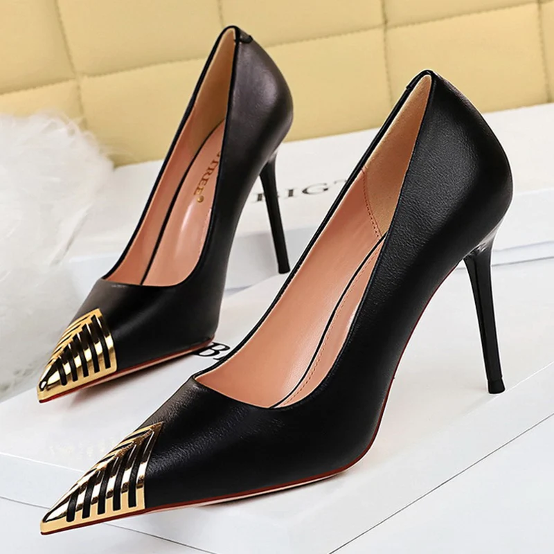 

2022 Women Escarpins 9.5cm High Heels Plus Size 43 Metal Toe Pumps Lady Fetish Heels Stripper Nightclub Designer Prom Sexy Shoes