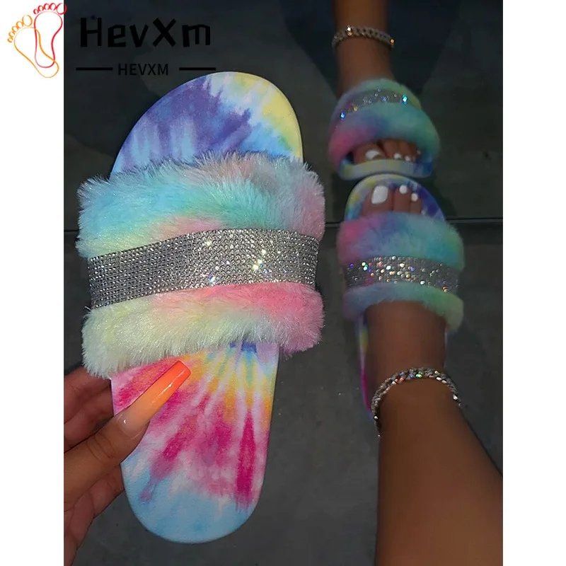 

Rainbow Rhinestone Furry Flat Sandals Fashion Diamond Outdoor Slippers Ladies Brand Luxury Plush Slippers Women Slippers