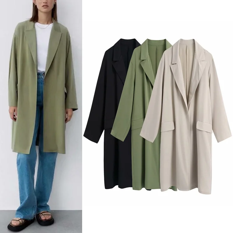 

Coats & Jackets
