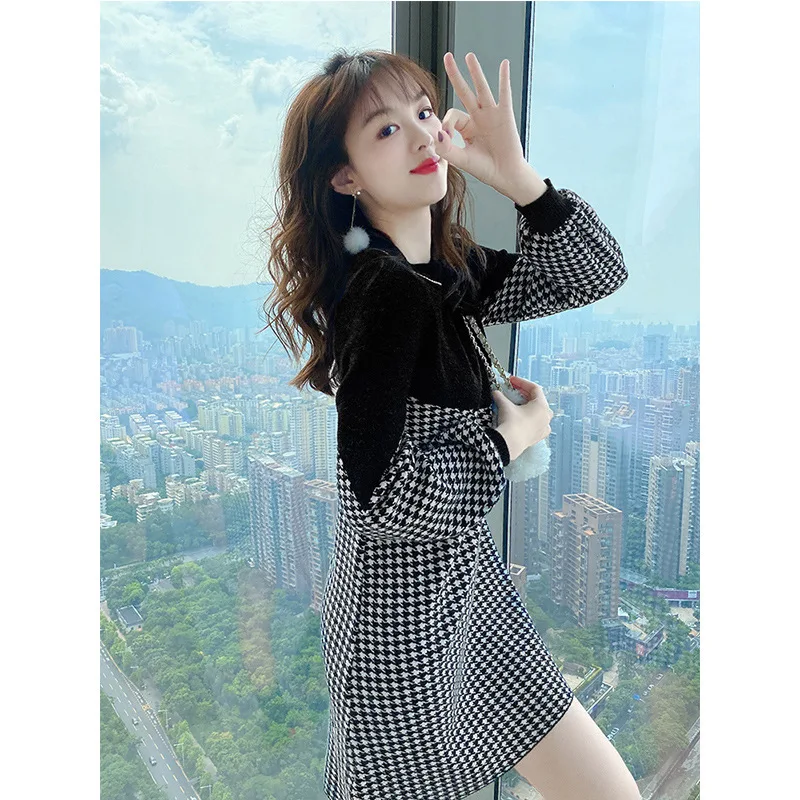 

Autumn dress Women autumn dress 2021 new long-sleeved qianyao plateaued winter small skirt Autumn winter