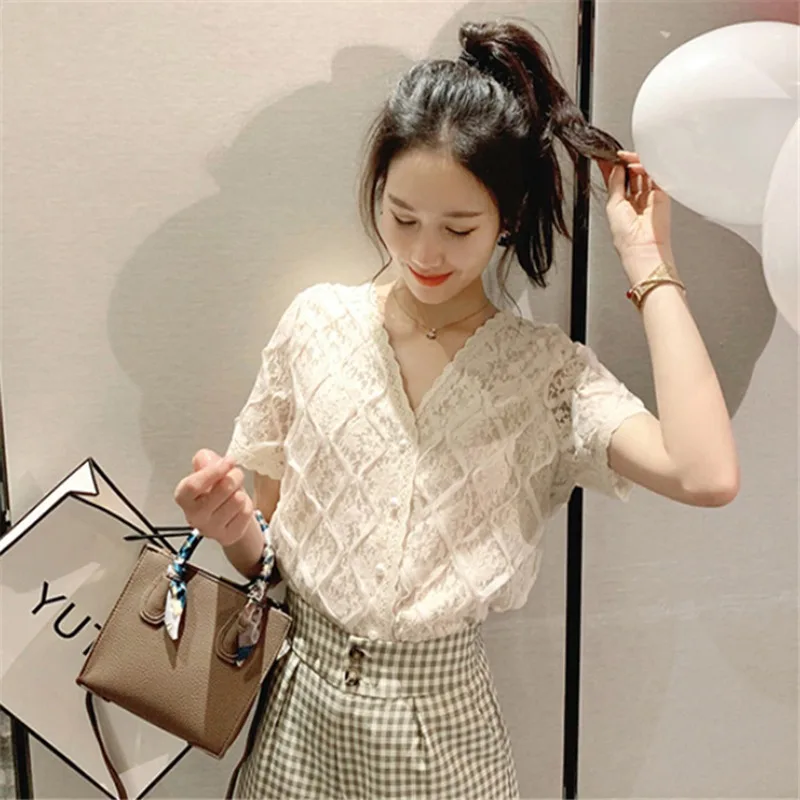 

2020 spring summer women tee shirt short sleeve V collar lace tshirt casual woman sweet temperament trim slim fit bottom tshirt