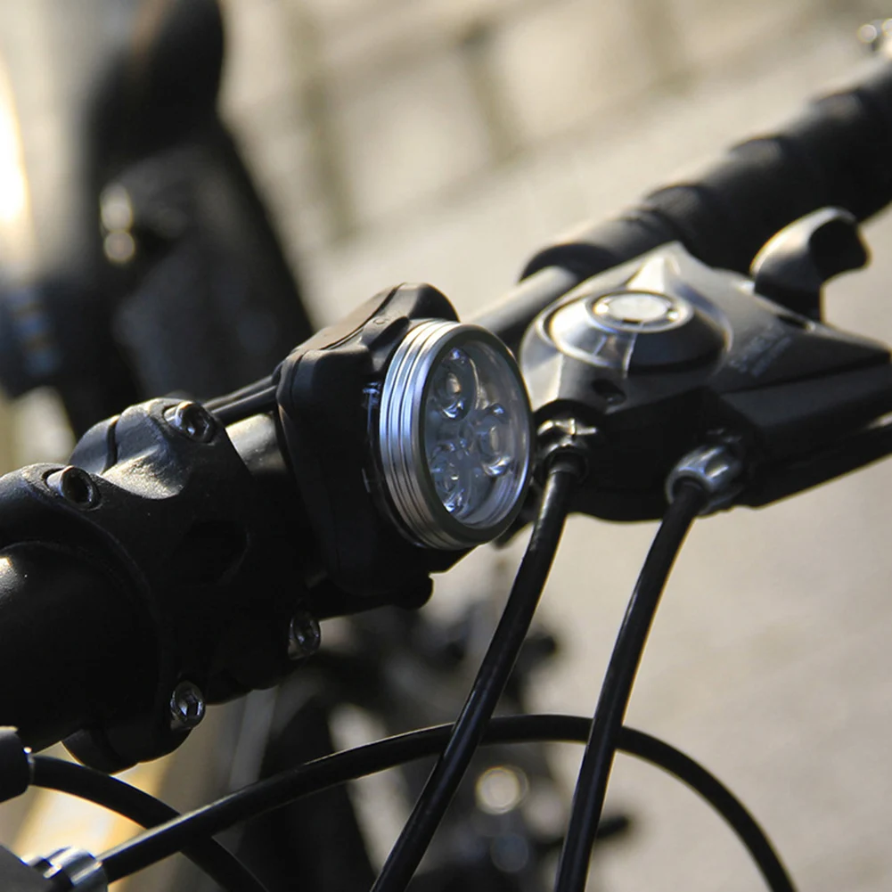 

Hot Rechargeable Bike Light Bright LED Bicycle Front Rear Lights 4 Light Mode Options Bike Headlights DO2