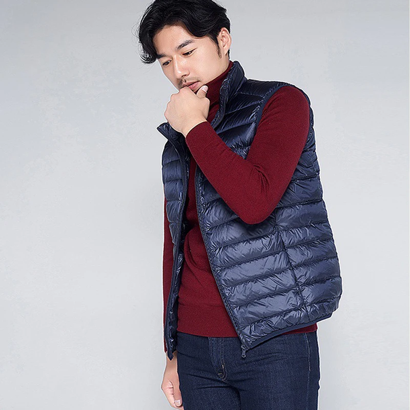 Мужская пуховая куртка без рукавов Сверхлегкий Приталенный жилет на белом