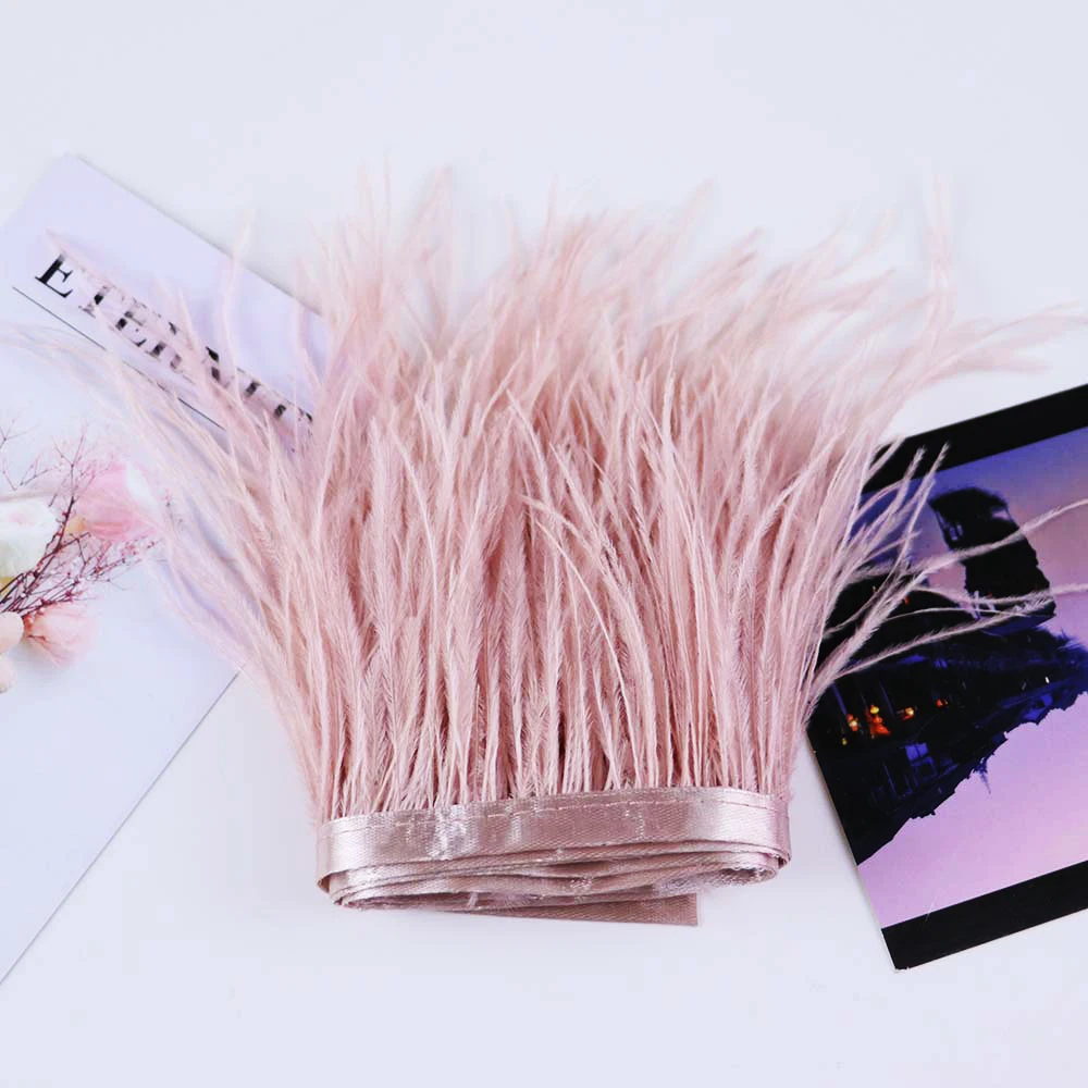 

Страусиные перья, отделка для одежды, шитье, шлейф на ленте, свадебное украшение для платья, аксессуары для рукоделия, перья, поделки своими ...