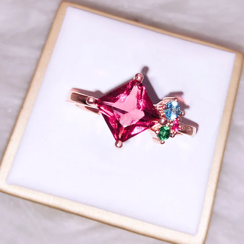 

Rose Gold Colored Crystal Opening Ring Elegant Temperament Female Fashion Gift