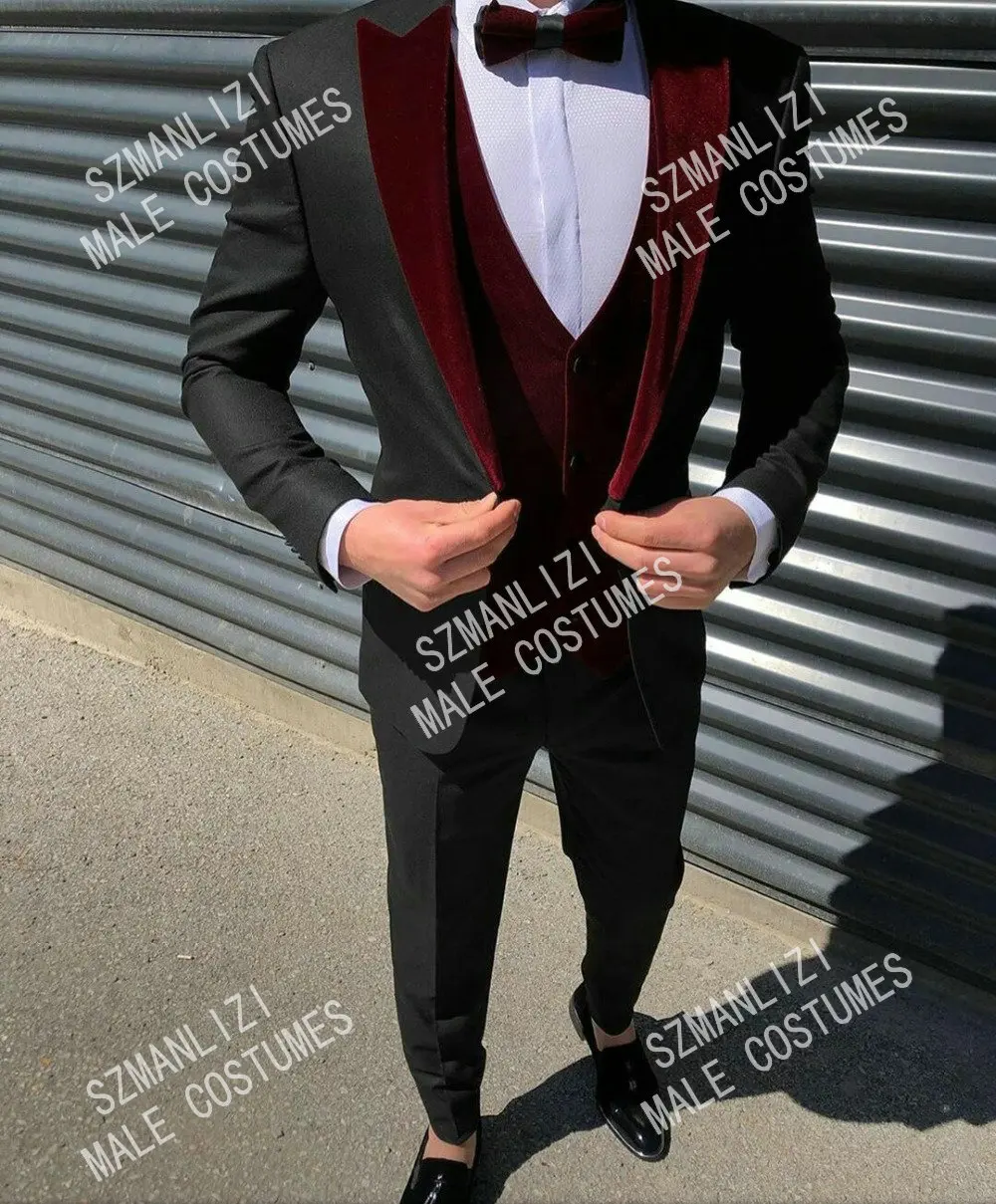 2020 Black 3 Pcs Mens Suits Wedding Tuxedos Custom Made Burgundy Velvet Groomsmen Suit Mens' Business Formal Groom Wear Best Man