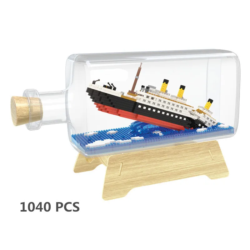 

1040PCS New DIY Sinking Titanic Model Set Building Block Assembly Toys Children's Birthday Gift Boys Girls With Bottle