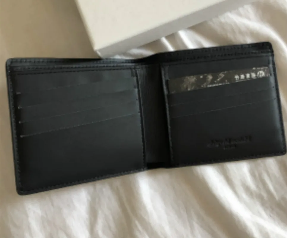 

New Pattern Luxury Designer Brand Fashion Women Man Bags Purse Wallet Short Calfskin Two Fold Wallet Texture Card Bag M6