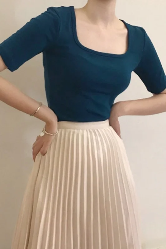 Футболка женская с квадратным вырезом приталенный короткий топ французским