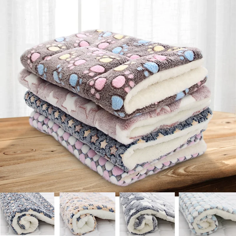 

Dog Soft Flannel Thickened Pet Soft Fleece Pad Pet Blanket Bed Mat For Puppy Cat Sofa Cushion Home Rug Keep Warm Sleeping Cover