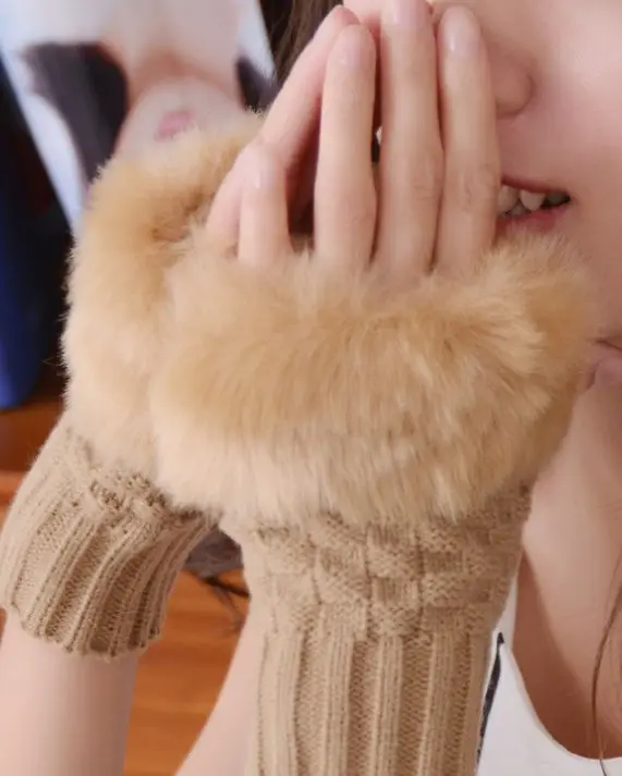 Camel Women Winter Warm Half Finger Gloves Faux Fur Warm Wrist Knitted Wool Gloves Cuff Mitten - Цвет: Camel