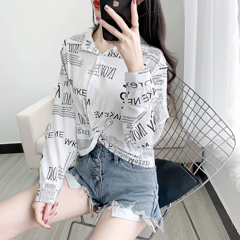 

Women Tops Spring and Autumn Satin Plaid Shirt Women New Long-Sleeved Printed Letter Korean-Style Shirt Women