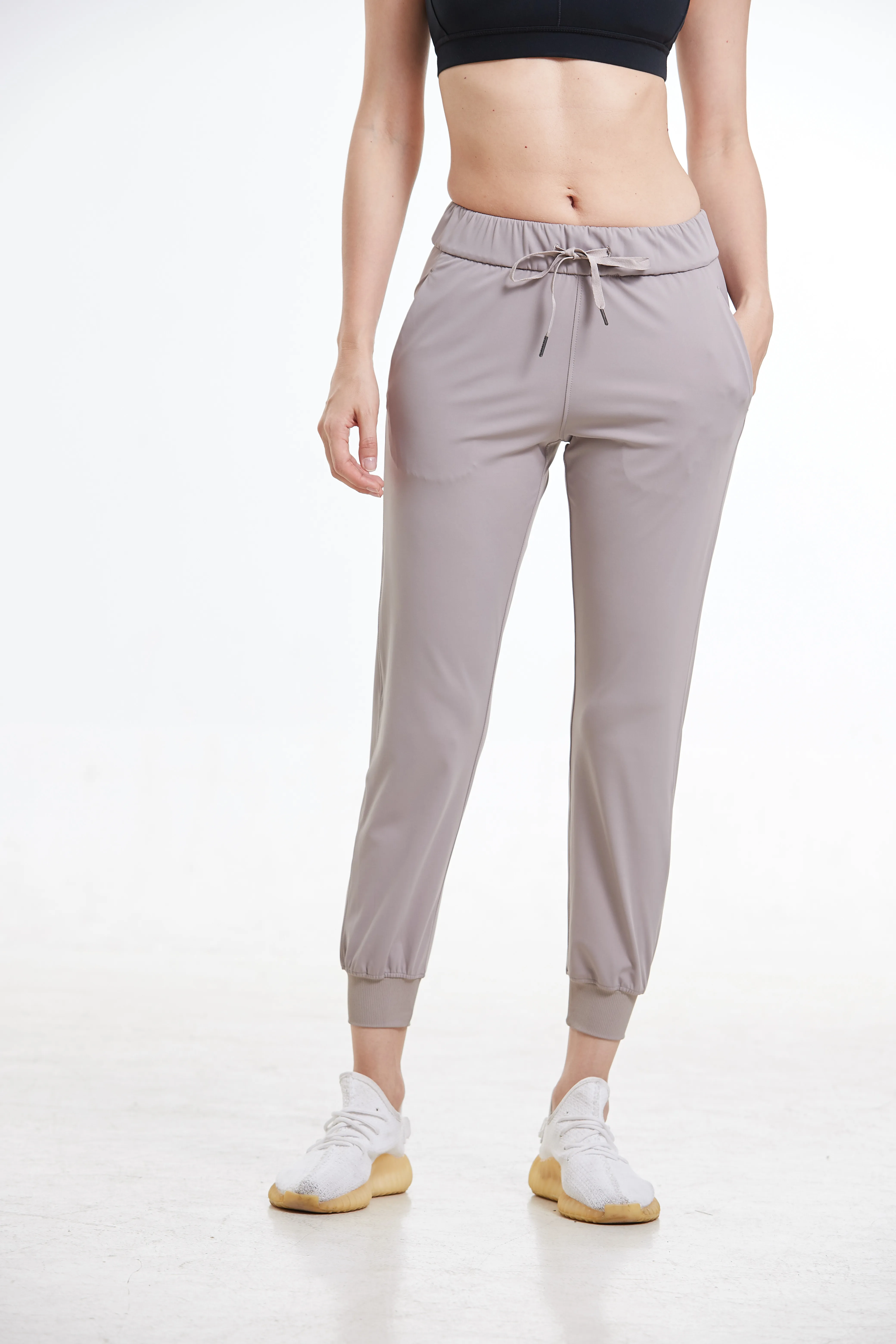 

2020 Women Naked-feel Fabric Loose Fit Sport Active Back waist Lounge Jogger Butter Soft Leggings with two side pockets