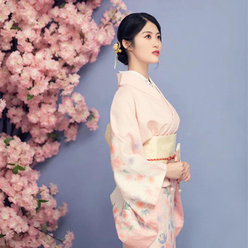 

Women's Traditional Japan Kimono Robe Photography Dress Cosplay Costume Pink Color Floral Prints Vintage Clothing Summer Yukata