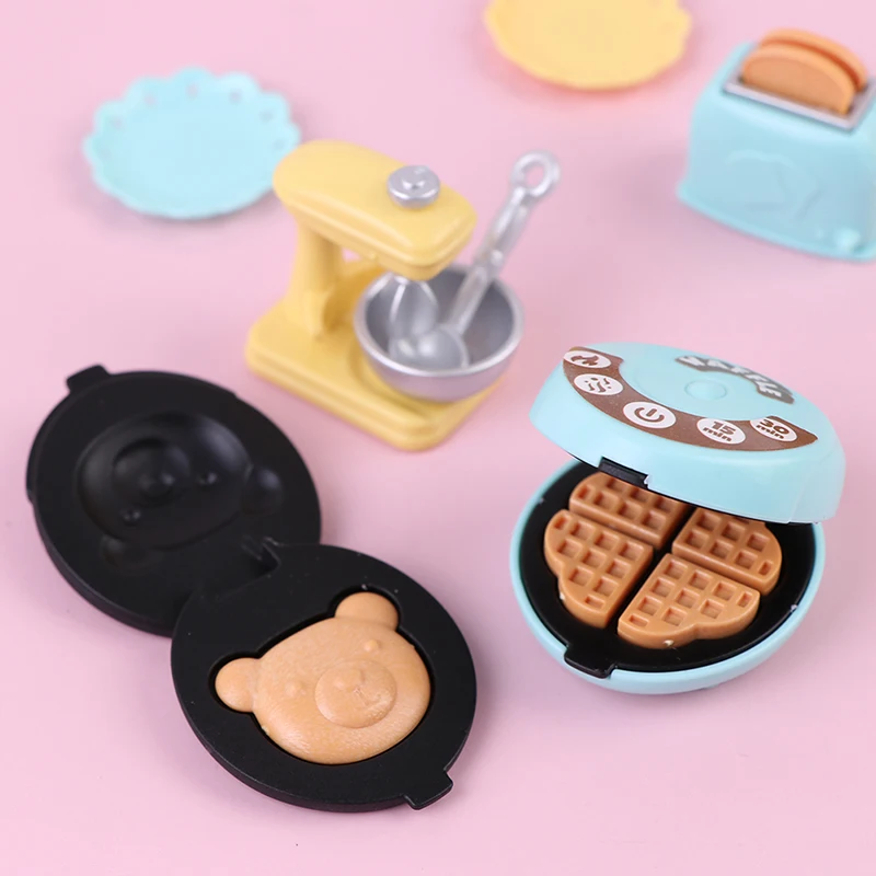 

1 Set 1/12 Scale Dollhouse Miniature DIY Kitchen Set Bread machine Blender Electronic scales
