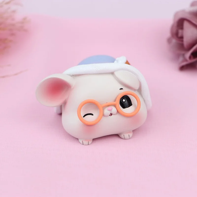 

Home Decor Ins Creative Cute Little Mouse Baking Cake Decoration Sweet Car Interior Ornaments Bedroom Accessories