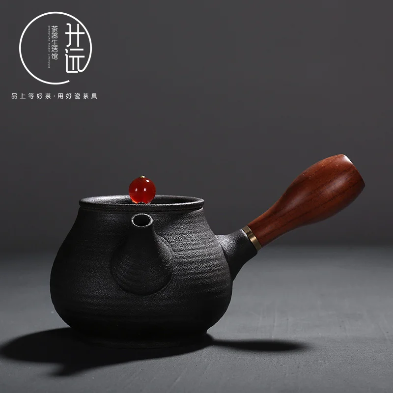 Грубая черная керамика боковой керамики античный японский деревянный