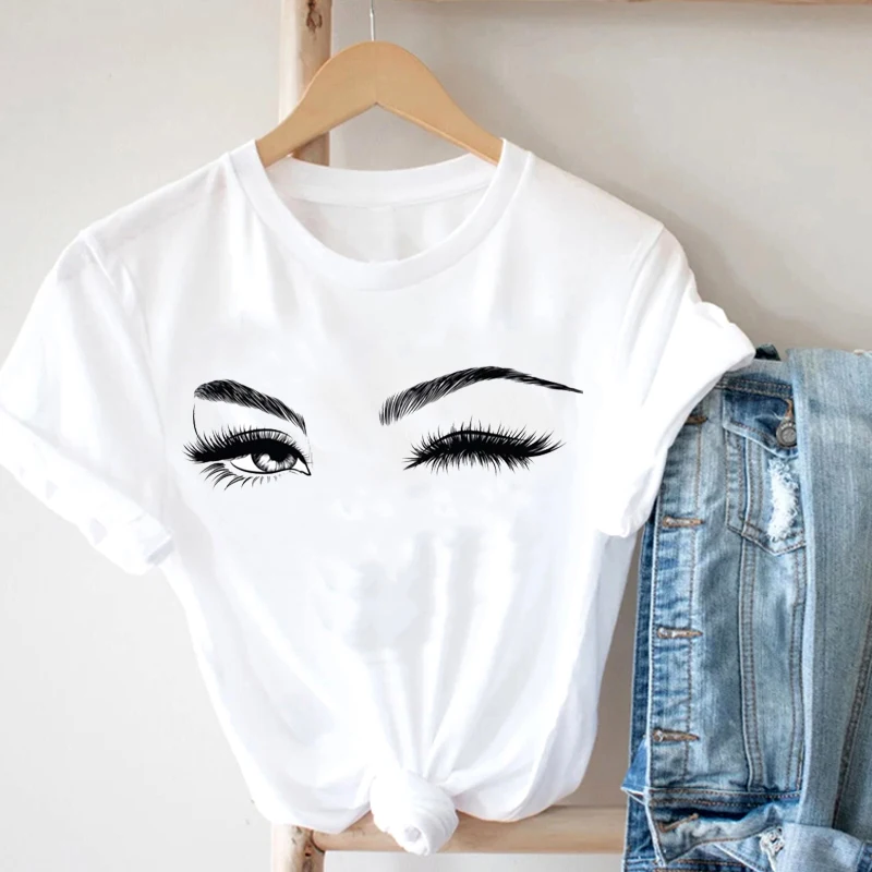 

Urban Anime Aesthetic Short Sleeve T-Shirts Seductive Eyes Cartoon 3D Printed T-Shirt Women 2021 Design Women's Clothing Summer